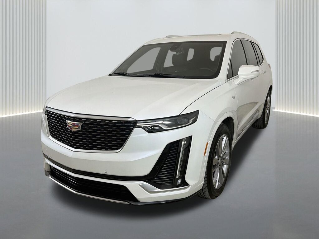 2023 Cadillac XT6 — photo 1 of 7