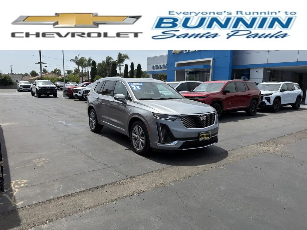 2024 Cadillac XT6 Premium Luxury — photo 1 of 13