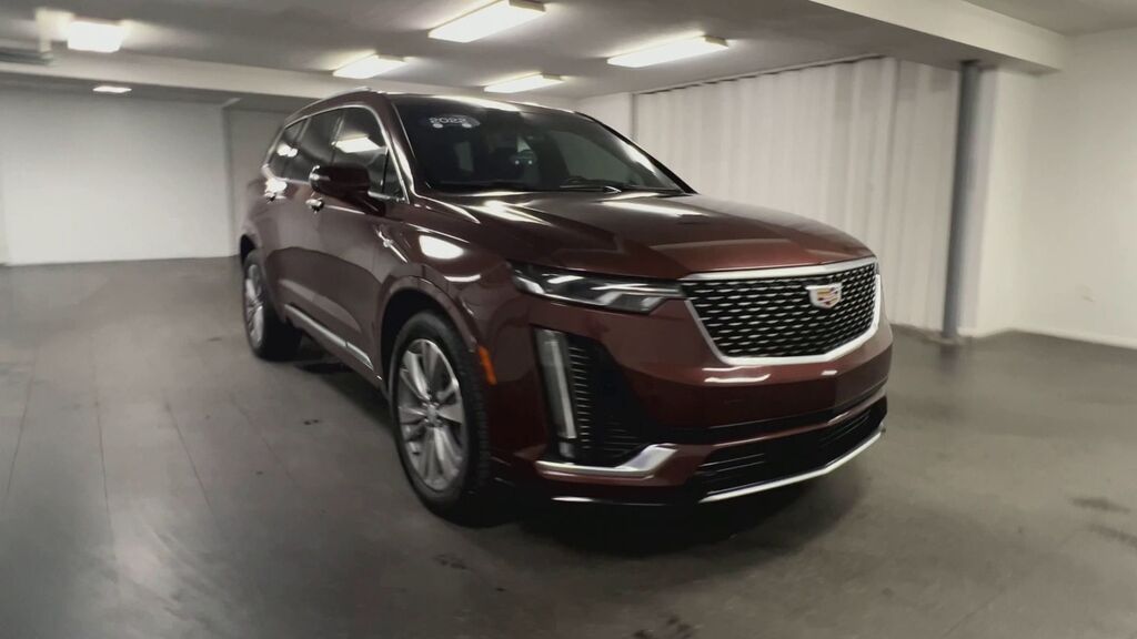 2022 Cadillac XT6 Premium Luxury — photo 1 of 7