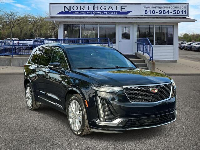2023 Cadillac XT6 Premium Luxury