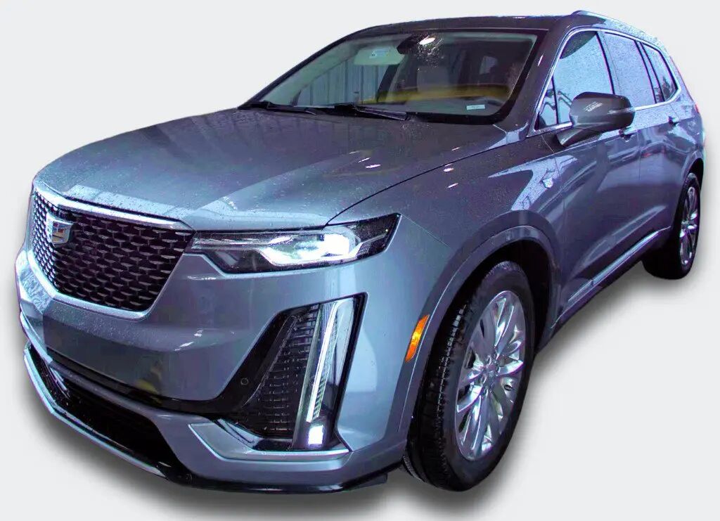 2021 Cadillac XT6 Premium Luxury — photo 1 of 13