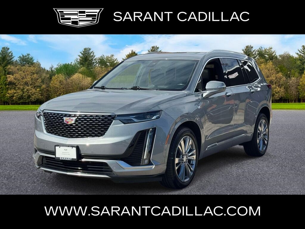 2023 Cadillac XT6 — photo 1 of 7