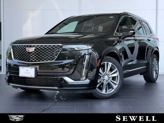 2025 Cadillac XT6