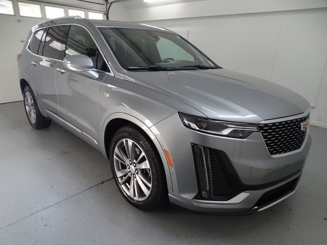 2024 Cadillac XT6 — photo 1 of 7