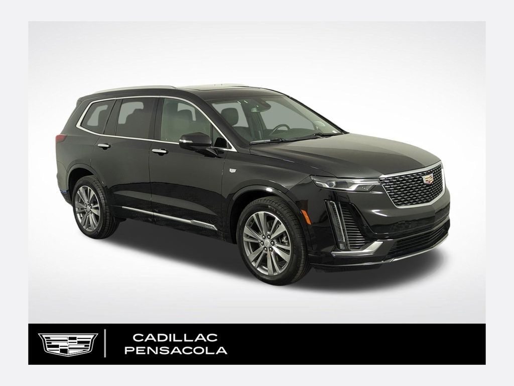 2025 Cadillac XT6 — photo 1 of 7