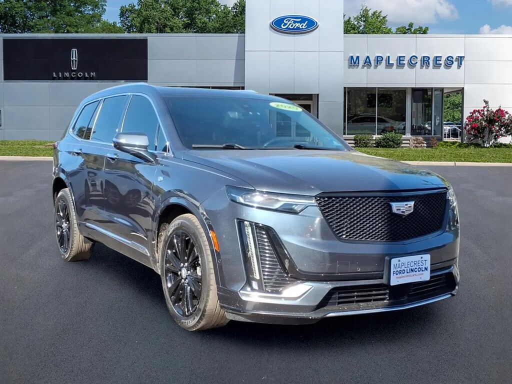 2020 Cadillac XT6 Premium Luxury — photo 1 of 13