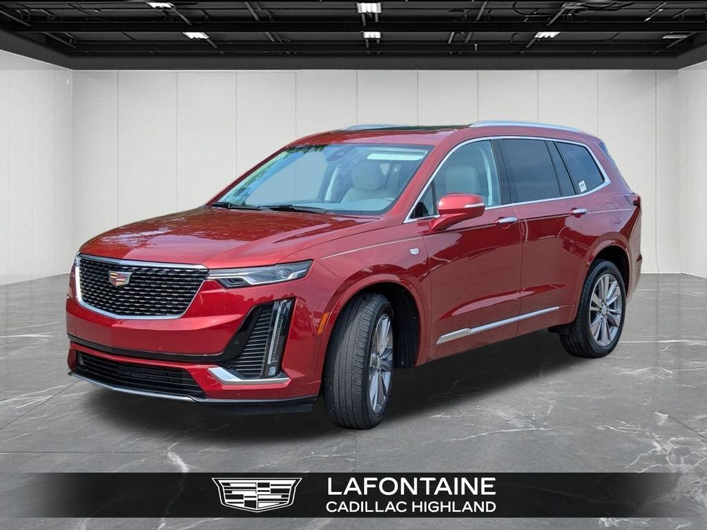 2024 Cadillac XT6 — photo 1 of 7
