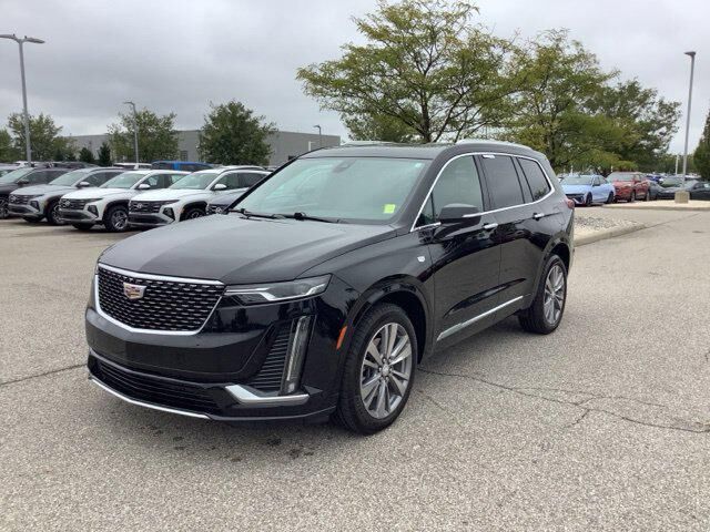 2024 Cadillac XT6 Premium Luxury