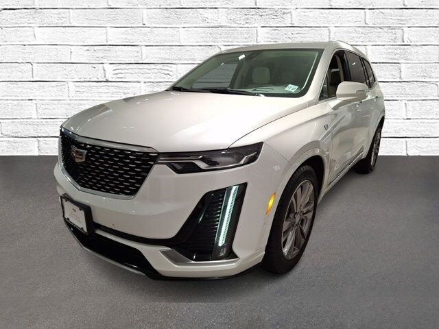2023 Cadillac XT6