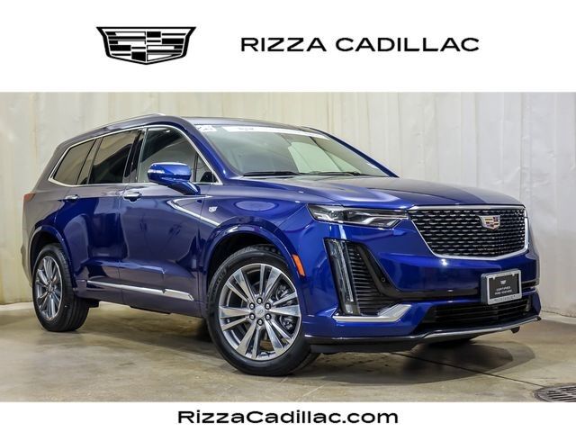 2025 Cadillac XT6 — photo 1 of 7