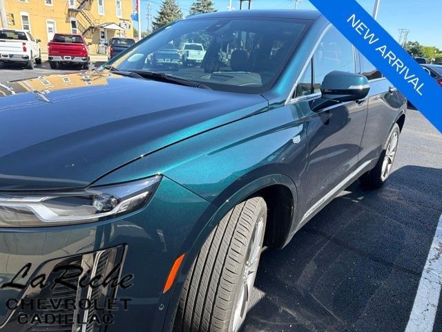 2024 Cadillac XT6 — photo 1 of 7