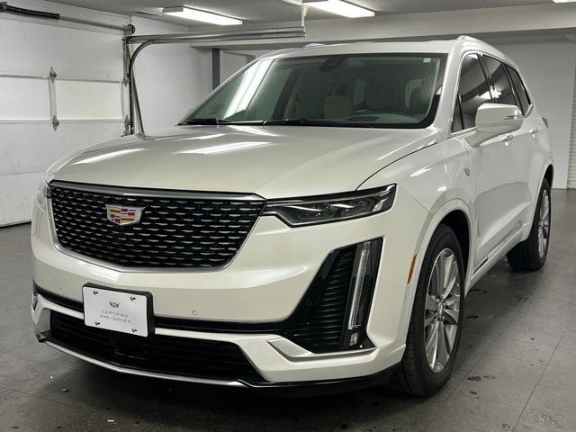 2024 Cadillac XT6 — photo 1 of 7