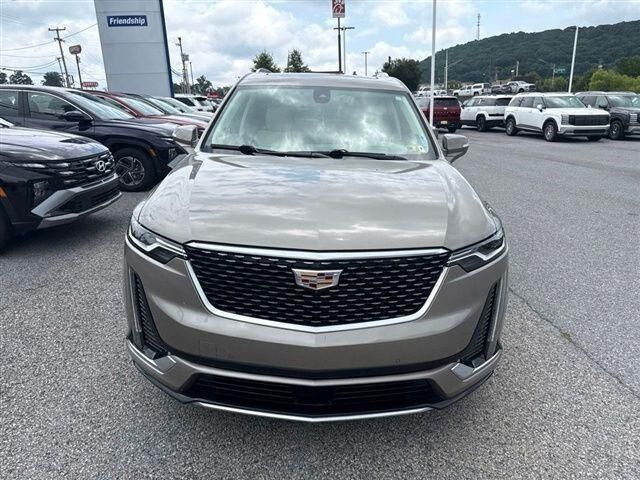 2022 Cadillac XT6 Premium Luxury
