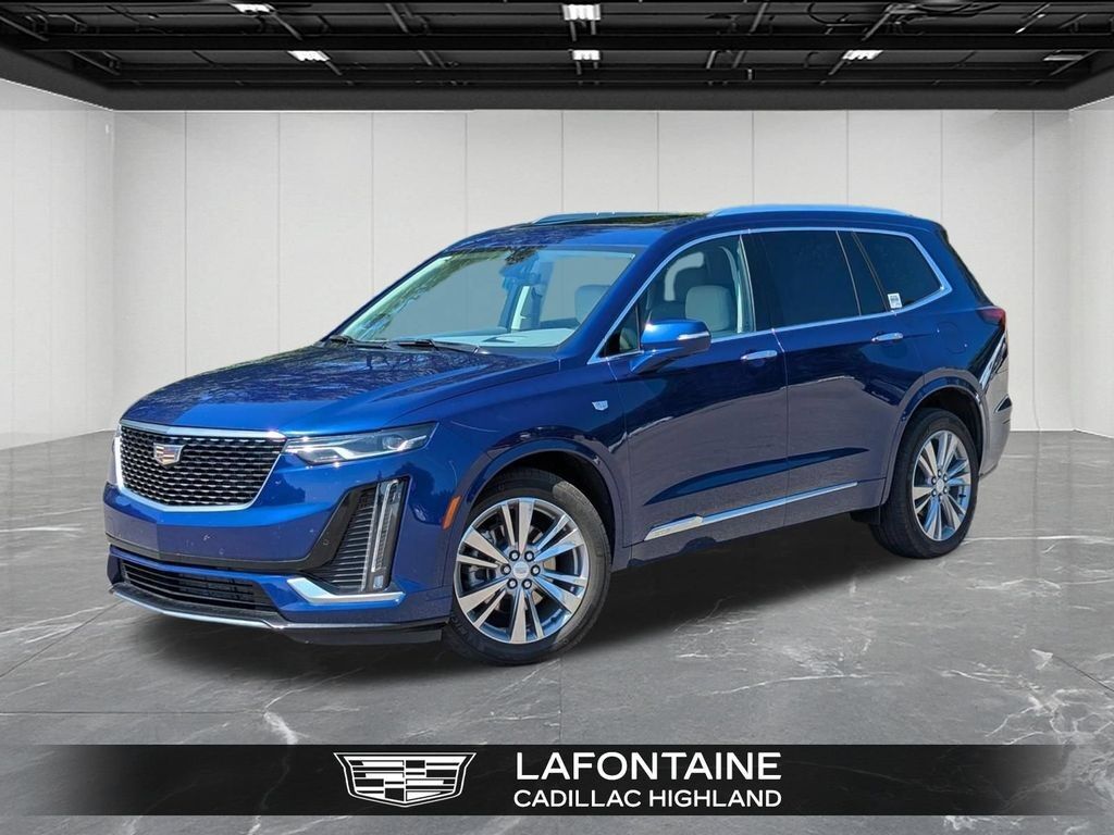 2023 Cadillac XT6 — photo 1 of 7