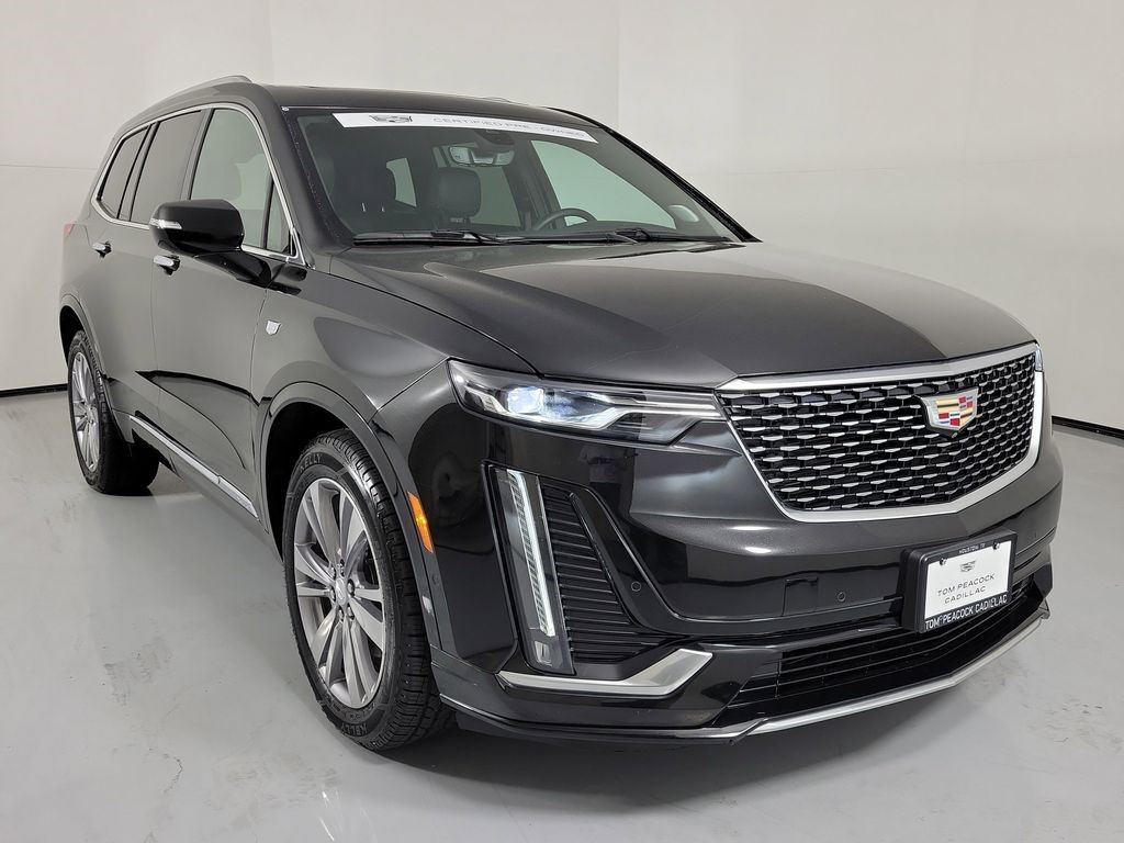 2024 Cadillac XT6 — photo 1 of 7