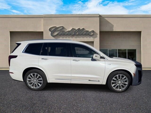 2024 Cadillac XT6
