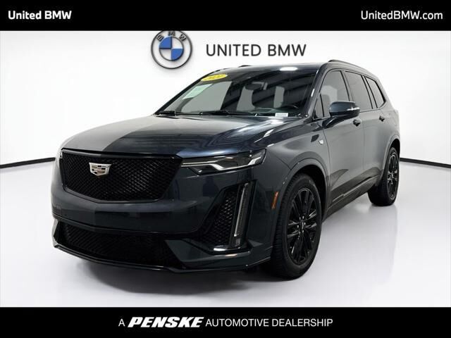 2021 Cadillac XT6 Sport — photo 1 of 13