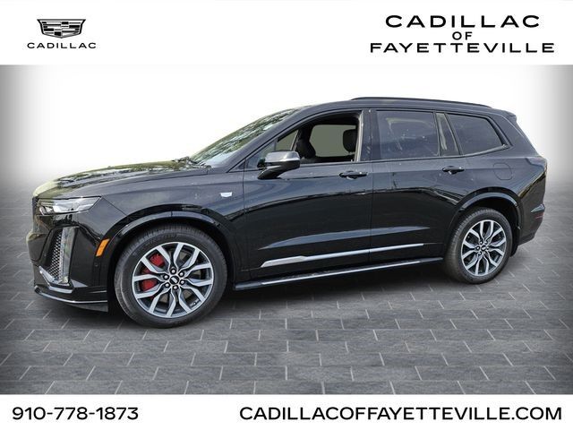 2024 Cadillac XT6 — photo 1 of 7