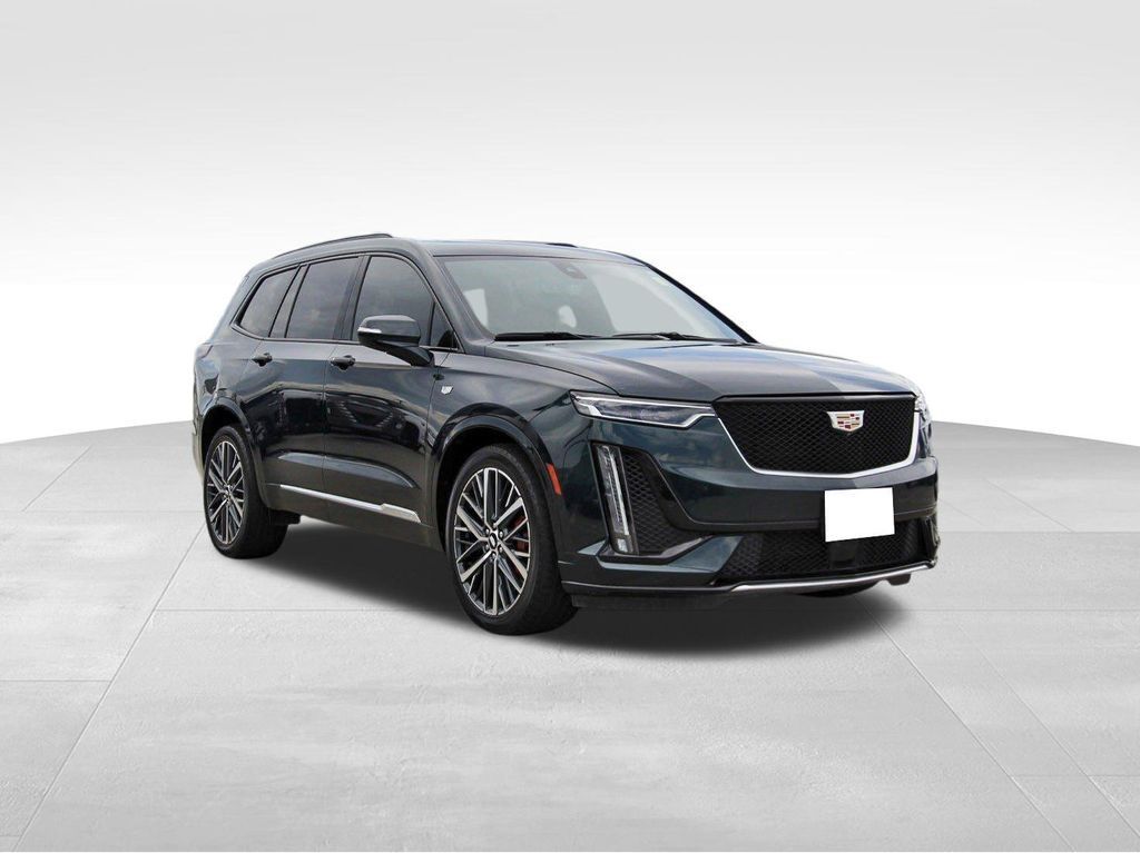 2024 Cadillac XT6 — photo 1 of 7