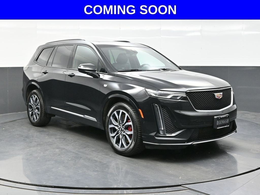 2023 Cadillac XT6 — photo 1 of 7