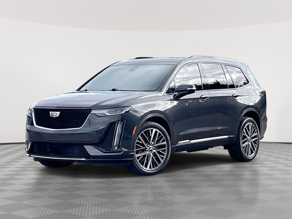 2023 Cadillac XT6 — photo 1 of 7