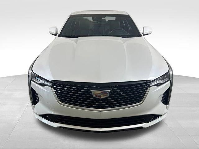 2024 Cadillac XT6
