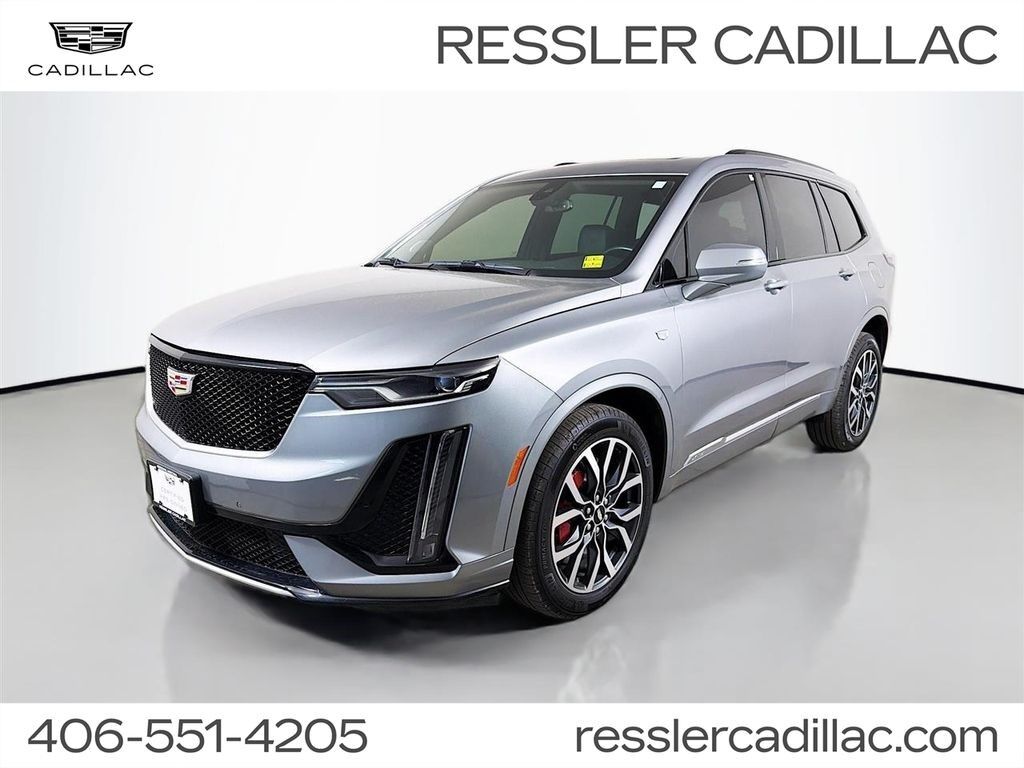 2025 Cadillac XT6 — photo 1 of 6