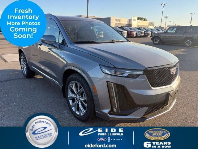 2020 Cadillac XT6 Sport