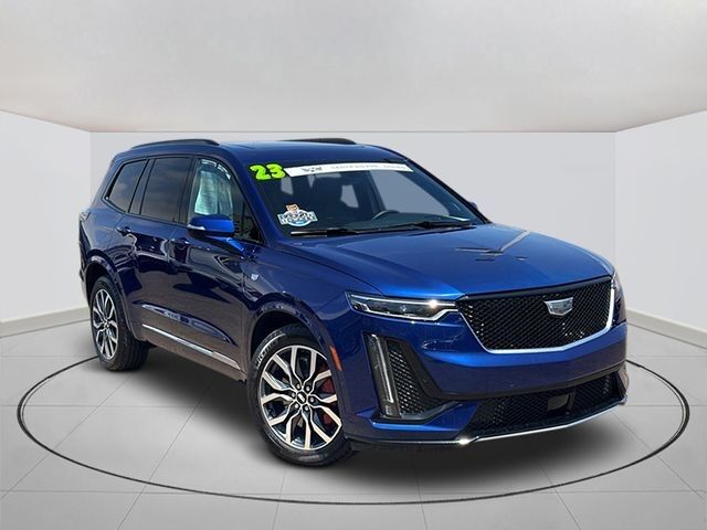 2023 Cadillac XT6 — photo 1 of 7