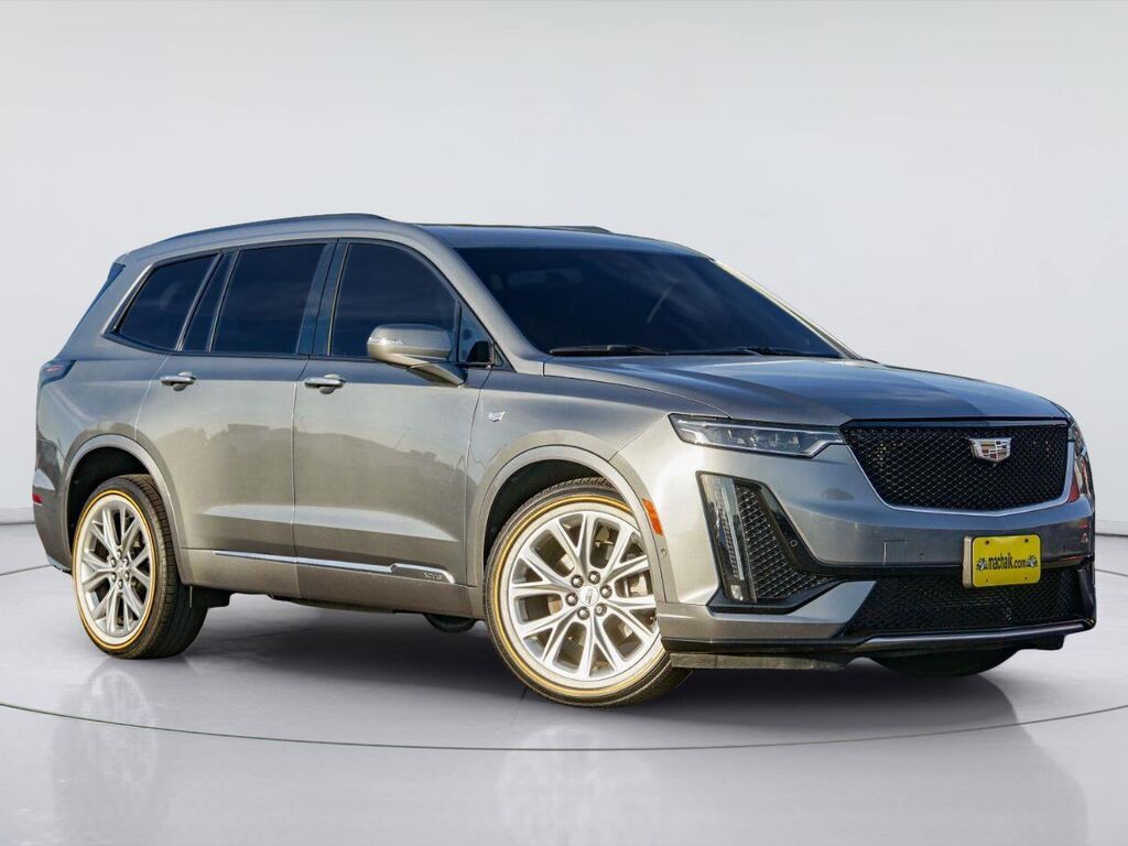 2020 Cadillac XT6 Sport — photo 1 of 2