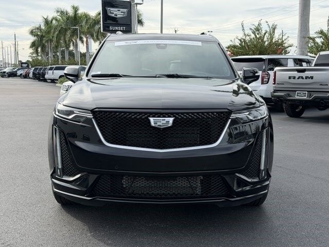 2024 Cadillac XT6