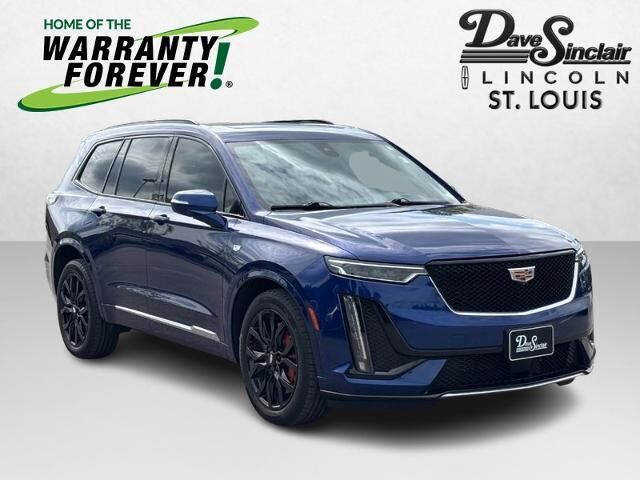 2023 Cadillac XT6 Sport — photo 1 of 13