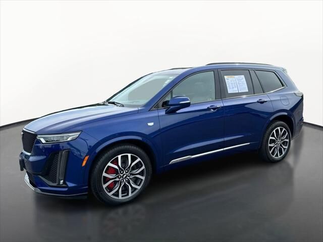2025 Cadillac XT6 Sport — photo 1 of 91