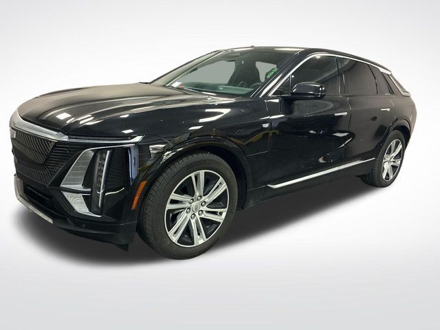 2024 Cadillac LYRIQ — photo 1 of 7