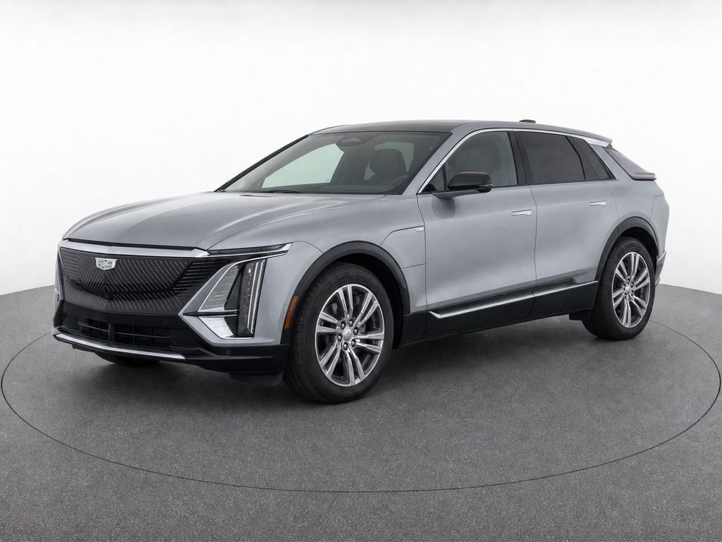 2024 Cadillac LYRIQ — photo 1 of 7