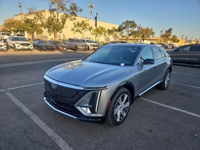 2024 Cadillac LYRIQ Tech