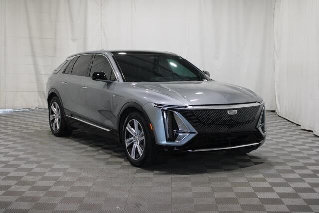2024 Cadillac LYRIQ Tech — photo 1 of 26