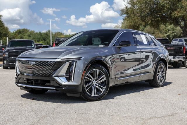2023 Cadillac LYRIQ