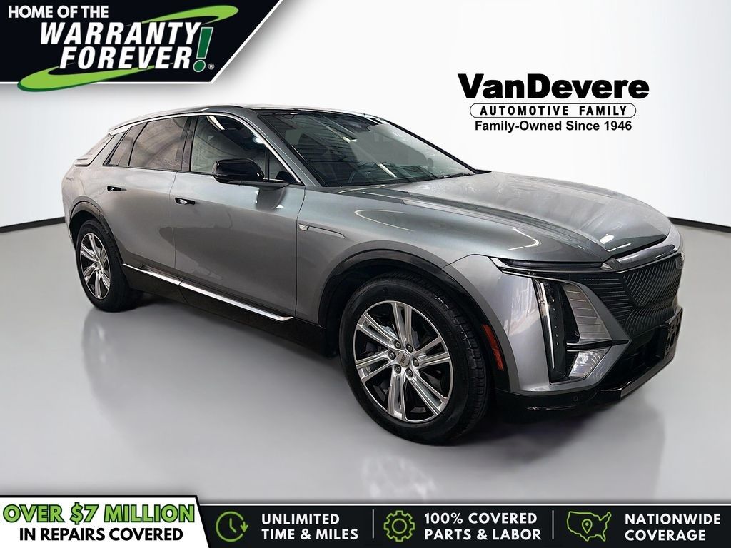 2024 Cadillac LYRIQ — photo 1 of 7