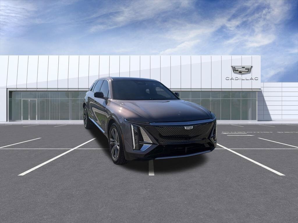2024 Cadillac LYRIQ — photo 1 of 7