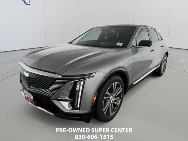 2025 Cadillac LYRIQ Luxury 1