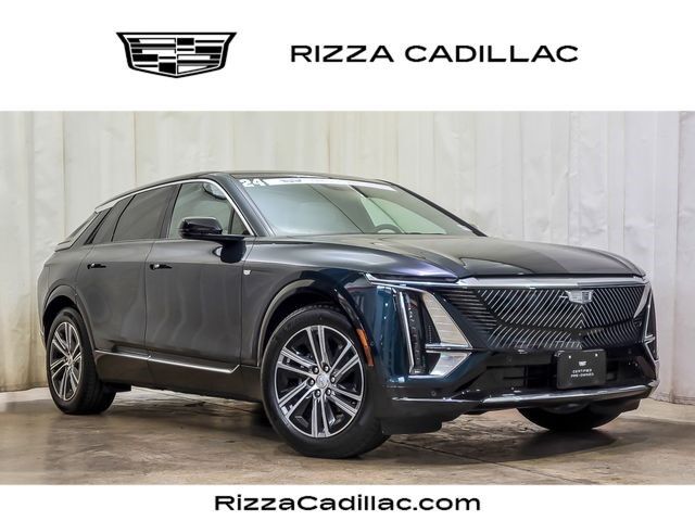 2024 Cadillac LYRIQ — photo 1 of 7
