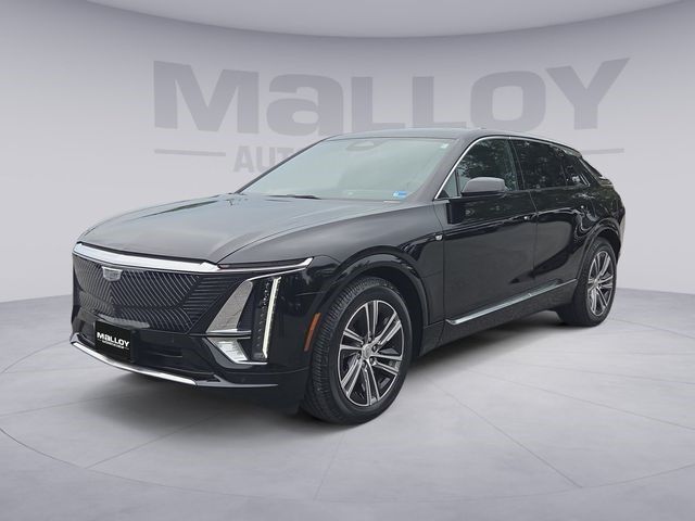 2024 Cadillac LYRIQ — photo 1 of 7