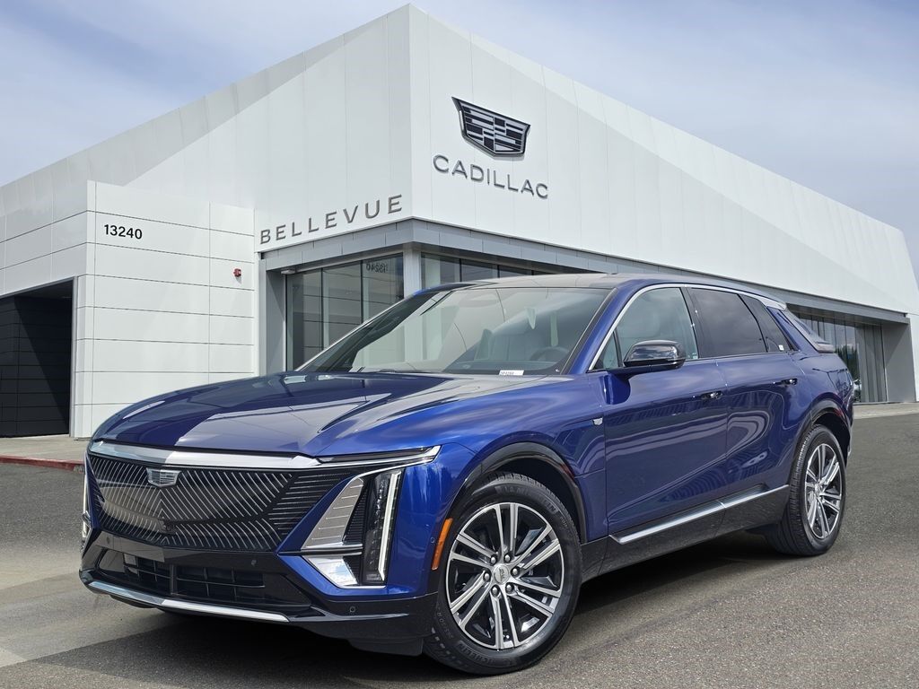2024 Cadillac LYRIQ — photo 1 of 7