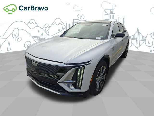 2024 Cadillac LYRIQ Luxury 1
