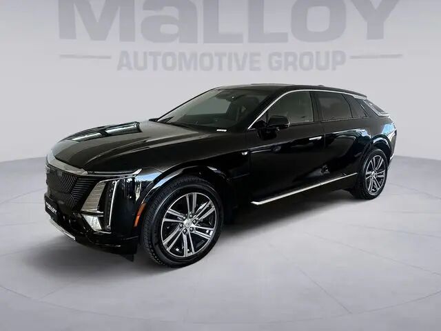 2024 Cadillac LYRIQ Luxury 1