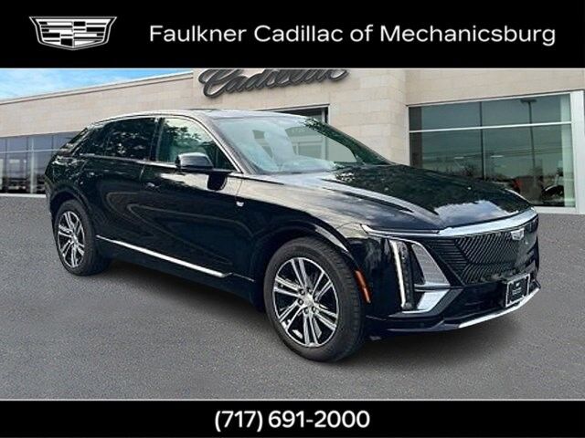 2024 Cadillac LYRIQ — photo 1 of 6