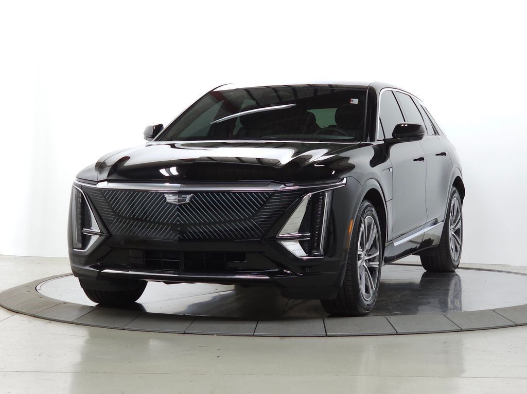 2024 Cadillac LYRIQ — photo 1 of 6