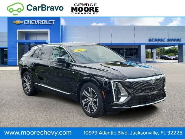 2024 Cadillac LYRIQ Luxury 1