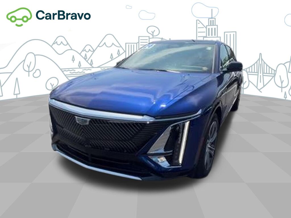 2024 Cadillac LYRIQ Luxury 1 — photo 1 of 6
